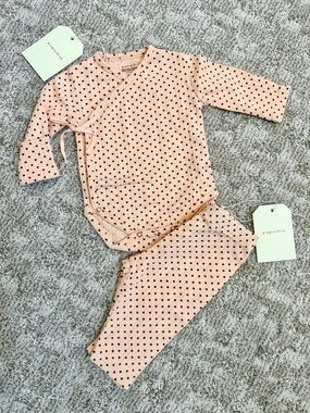 Piupiuchick Newborn Girls’ Organic Cotton Bodysuit/Leggings Peachy Pink w/Hearts